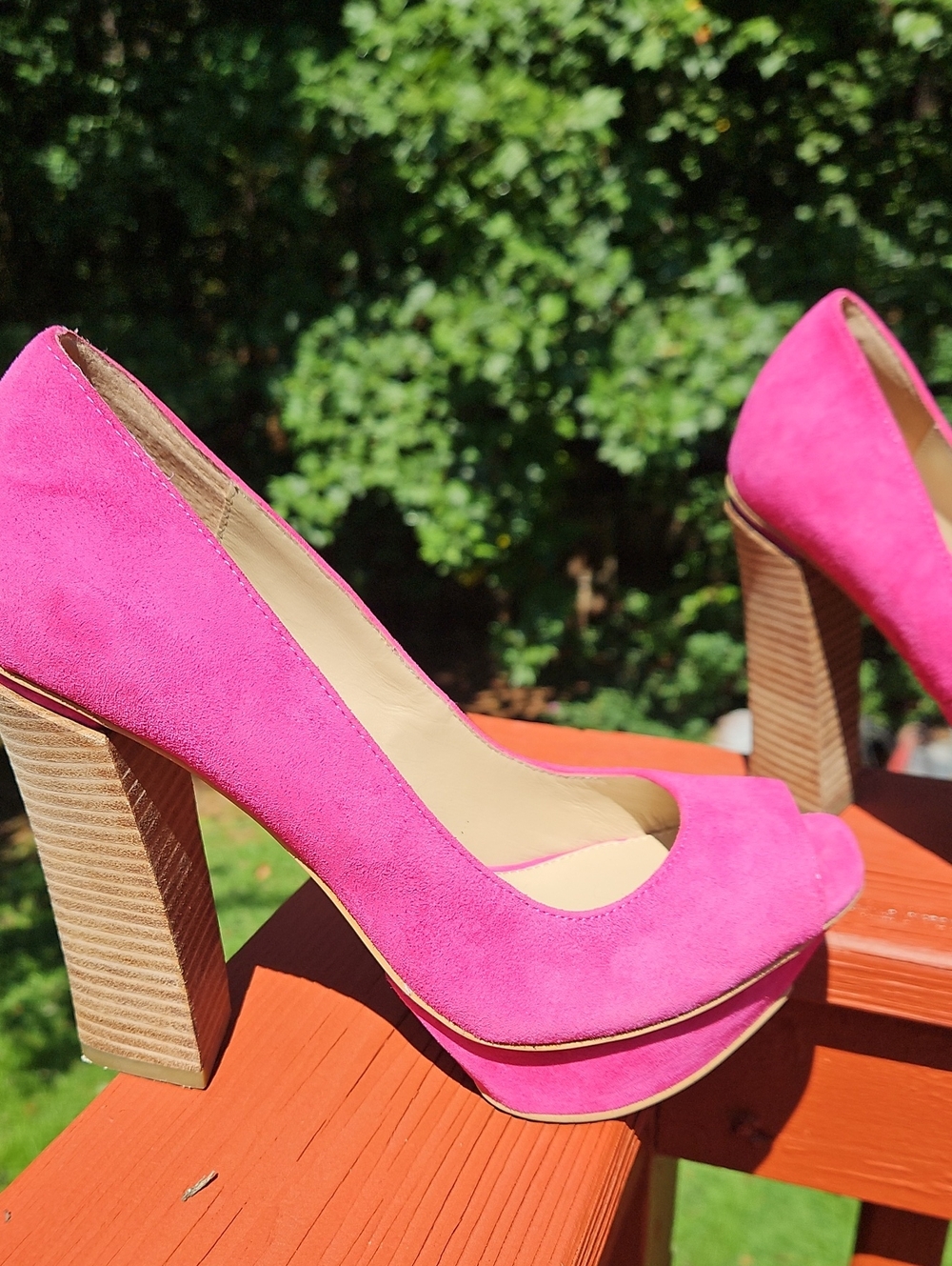 Kenneth Cole Hot Pink Suede Peep-Toe Block Heels Size 8.5